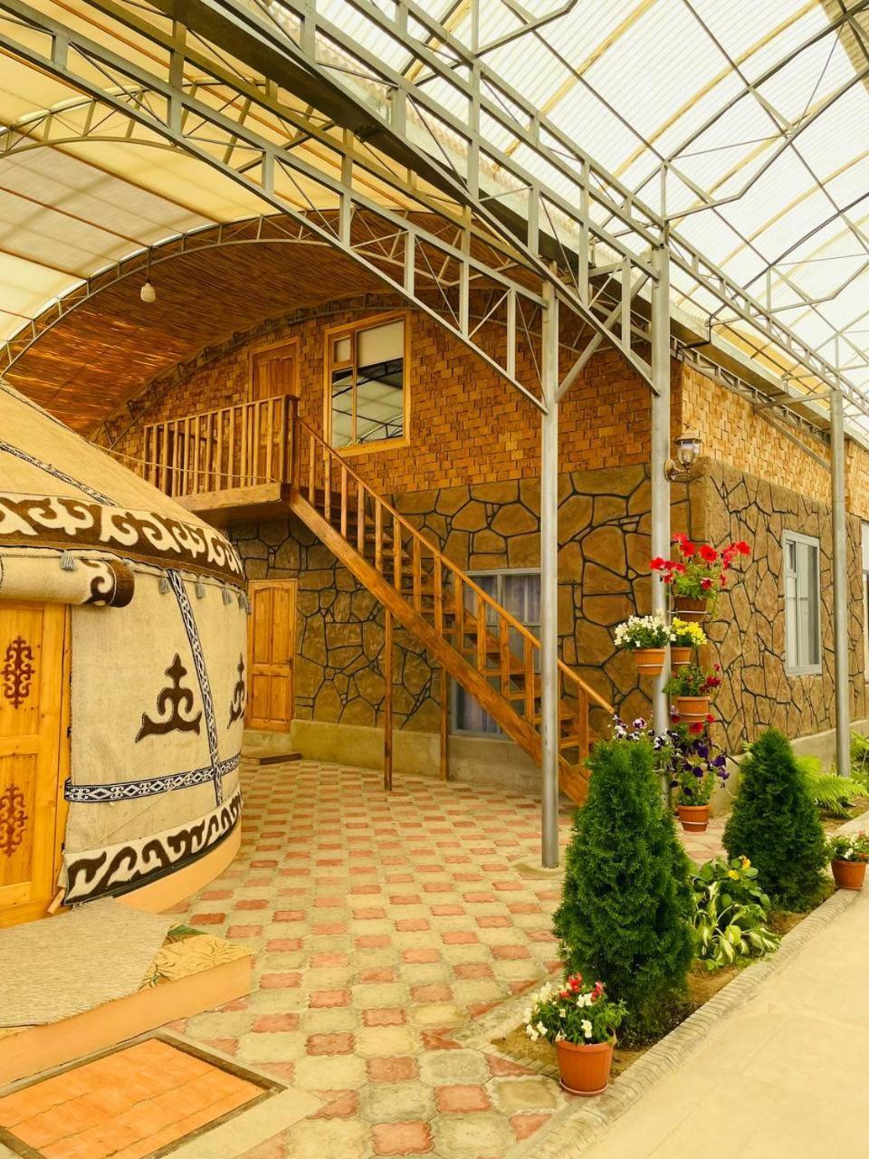 Guest House Amirhan Bokonbayevo Luaran gambar