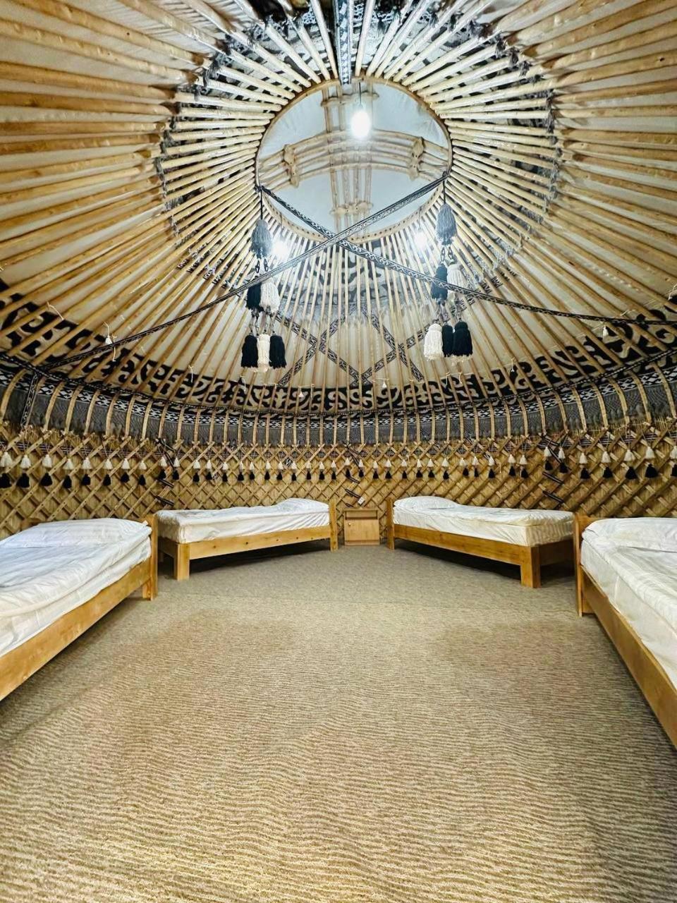 Guest House Amirhan Bokonbayevo Luaran gambar