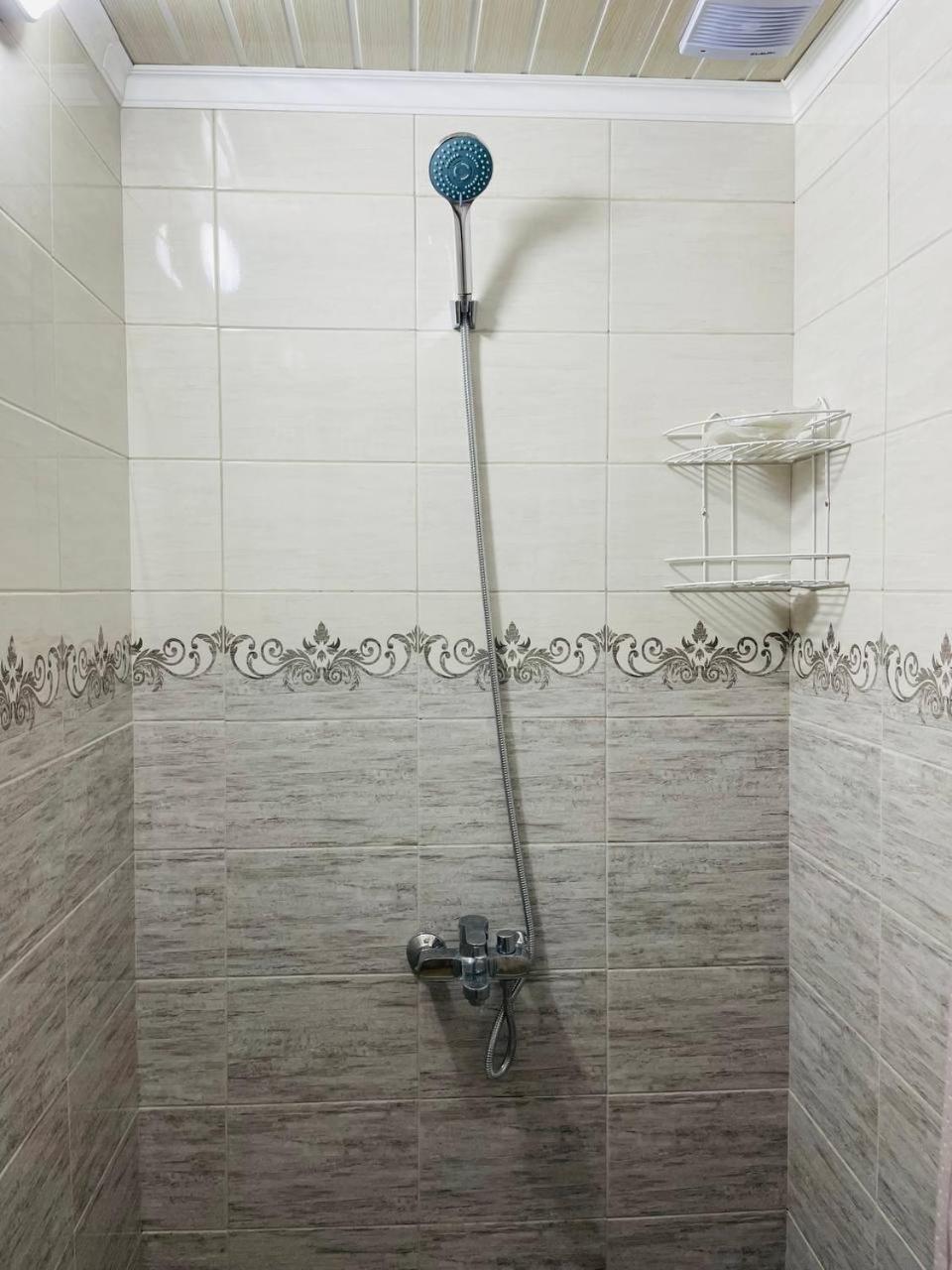 Guest House Amirhan Bokonbayevo Luaran gambar
