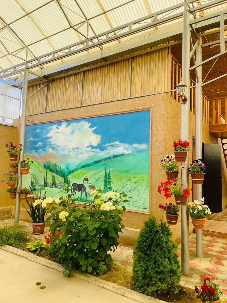 Guest House Amirhan Bokonbayevo Luaran gambar