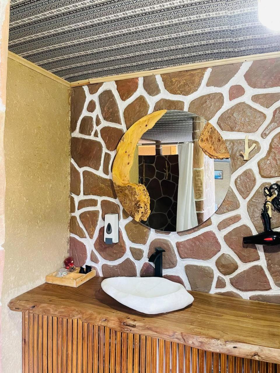 Guest House Amirhan Bokonbayevo Luaran gambar