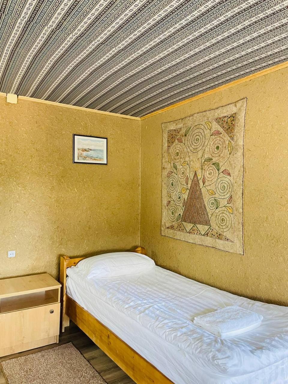 Guest House Amirhan Bokonbayevo Luaran gambar